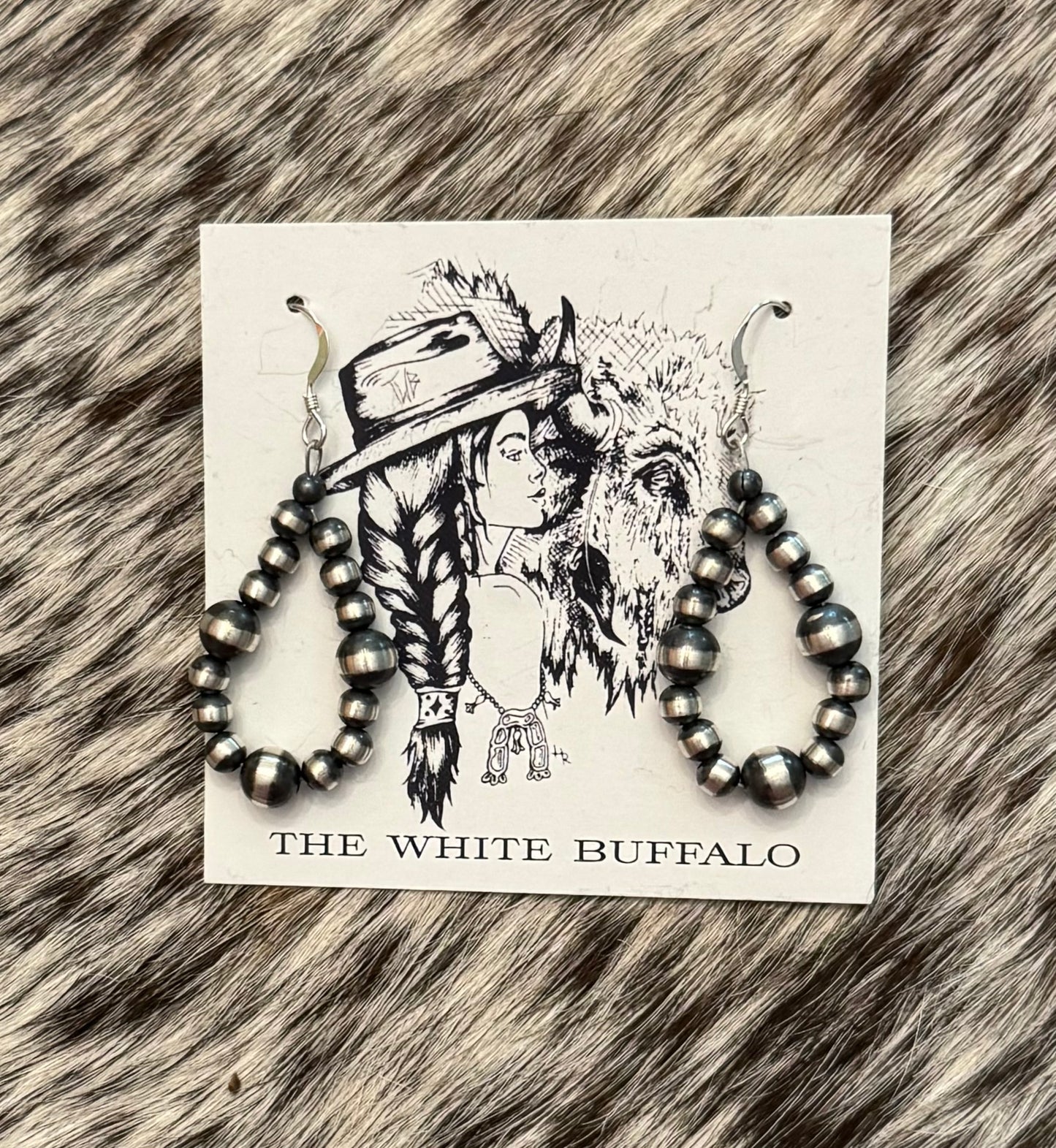 Navajo Pearl Hoops