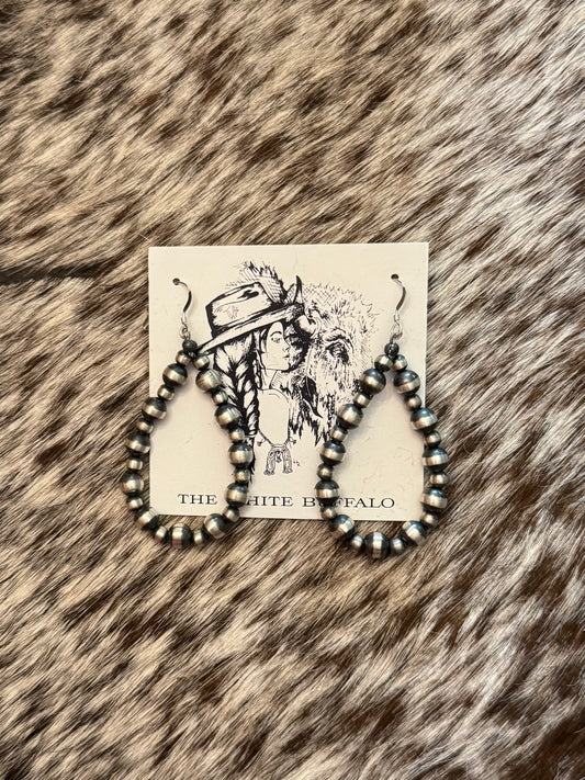 Navajo Pearl Hoops