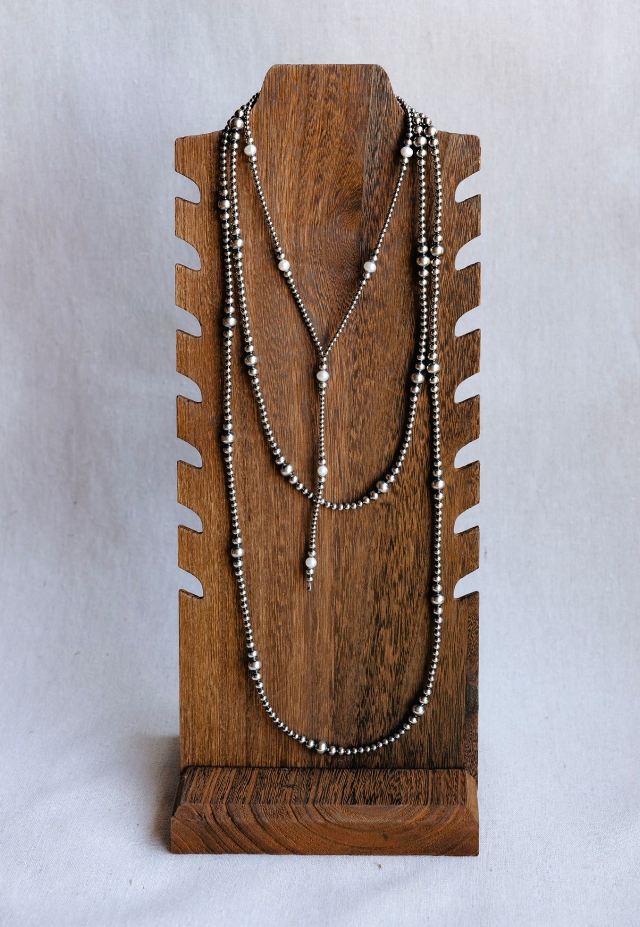 Freshwater x Navajo Pearl Lariat